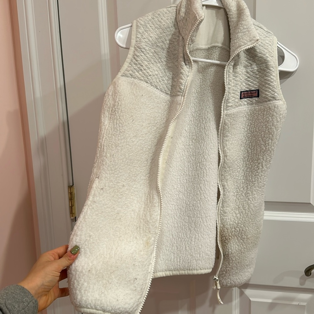 Vineyard vines vest